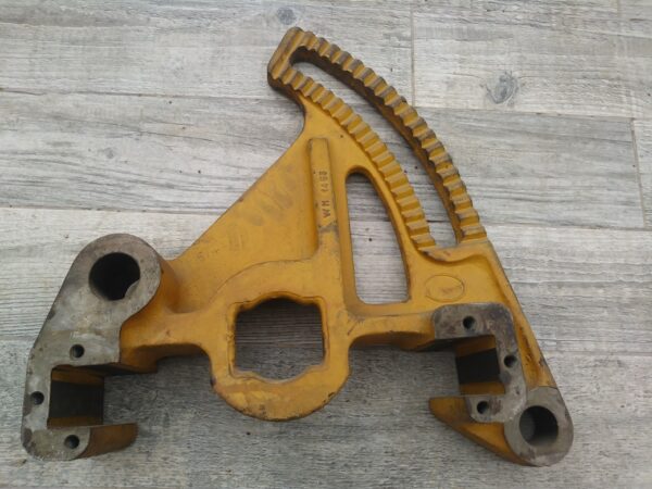 SOPORTE Dcho. CUCHILLA 8W1753